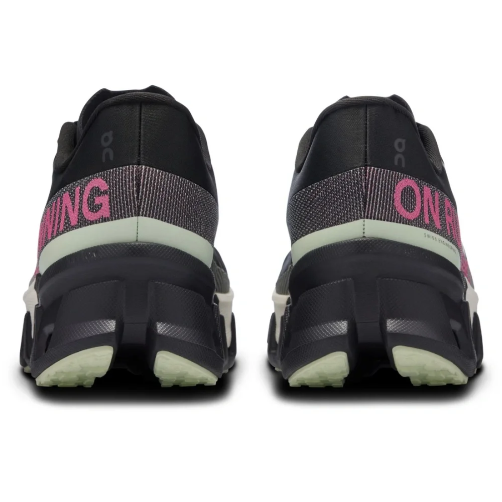 On Cloudmonster Hyper - Picture 3 of 10